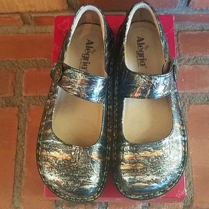 Algeria Paloma Mary Jane in Earthen, size 40